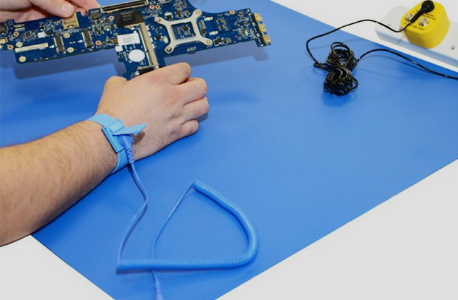 Scope of application of anti-static table mat